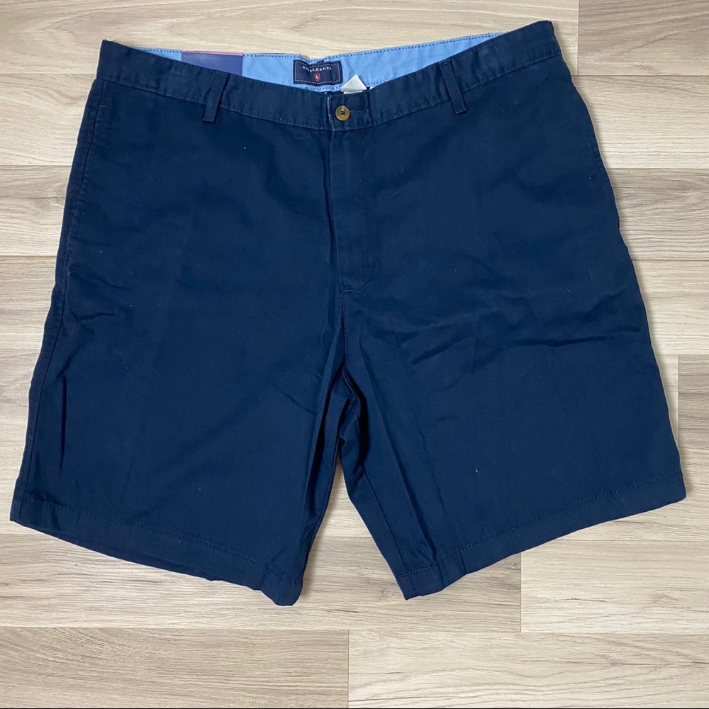 Saddlebred Navy Flat Front 9” Shorts NWT